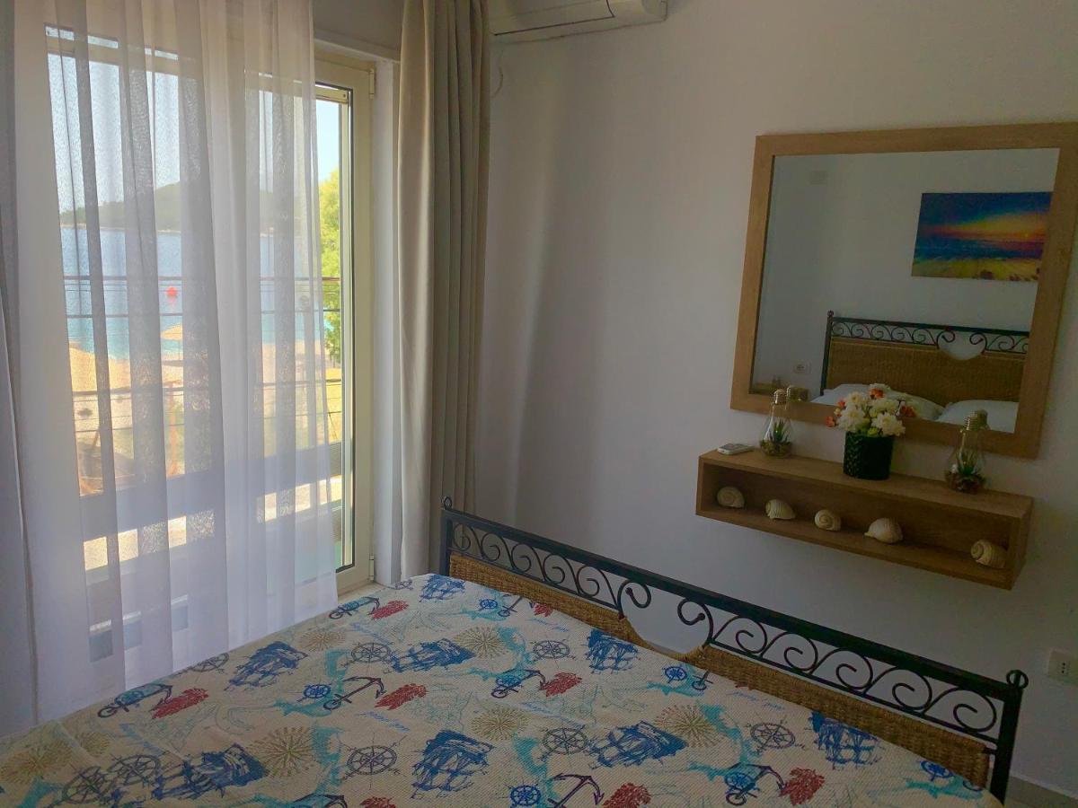 Sea Apartments Химар Екстериор снимка